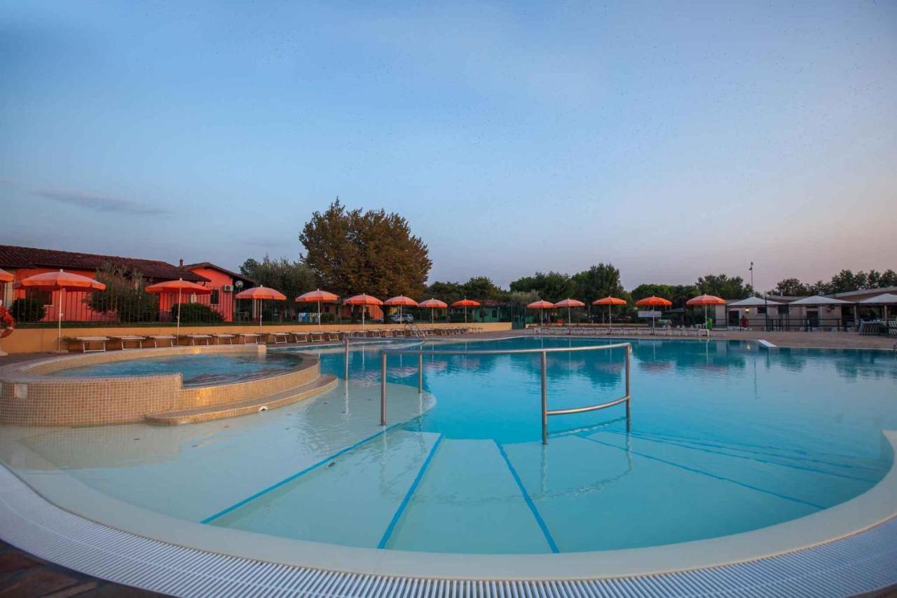 Mobilehomes In Sirmione/Gardasee 22177 외부 사진