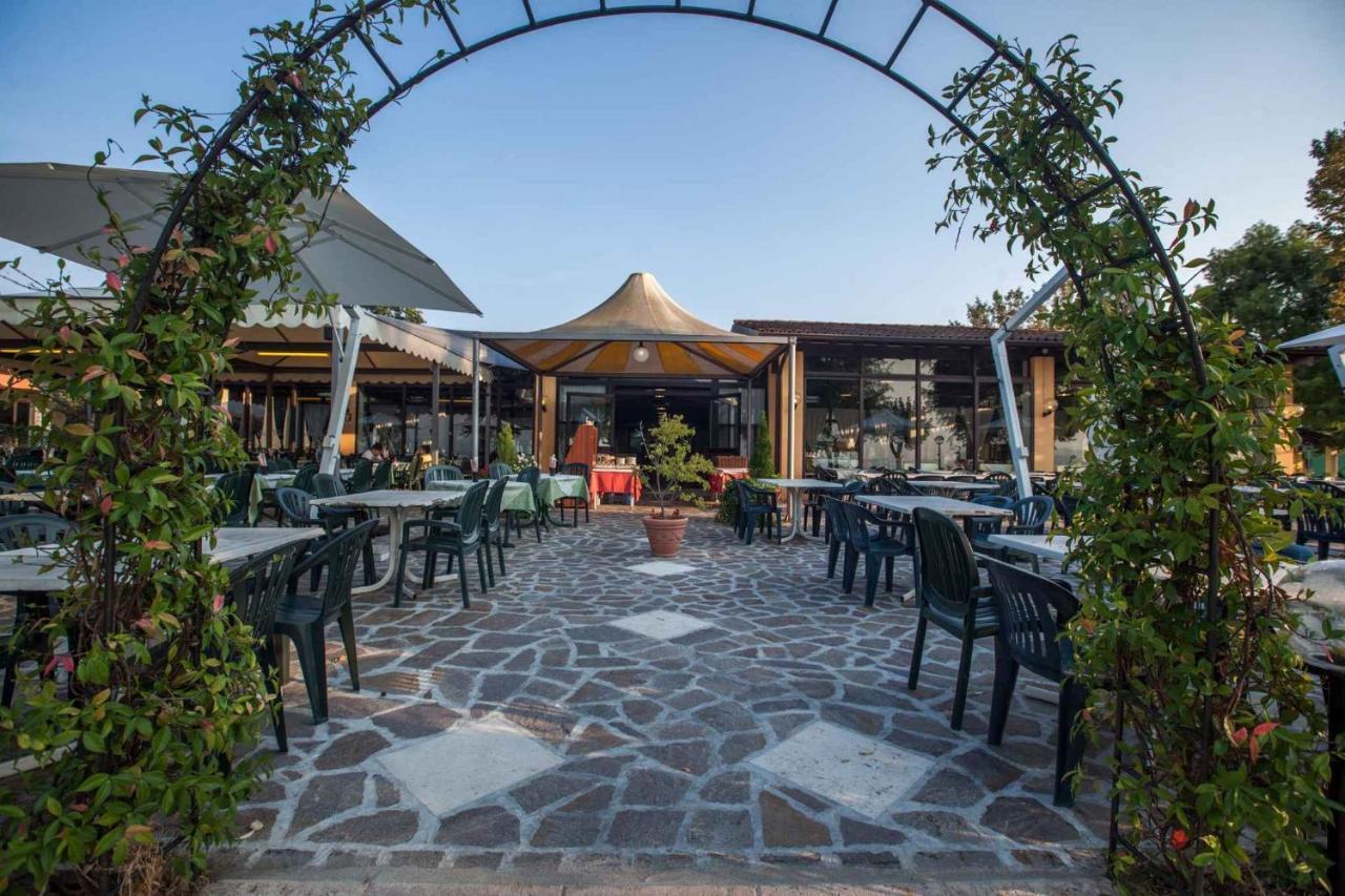 Mobilehomes In Sirmione/Gardasee 22177 외부 사진